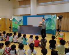 令和７年６月２６日（木）　劇団すぎのこの人形劇を観覧しました